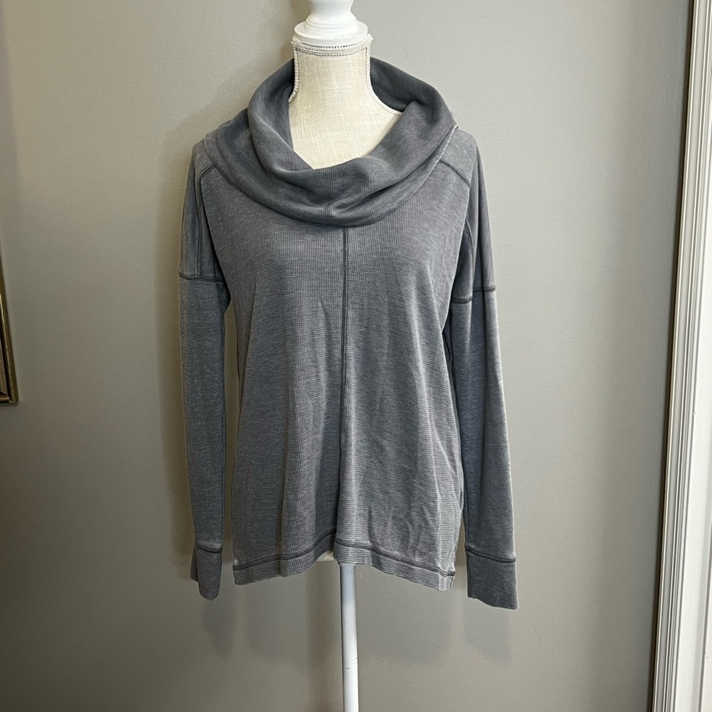 NWT Lucky Brand Cowl Neck long sleeve thermal shirt. Size small